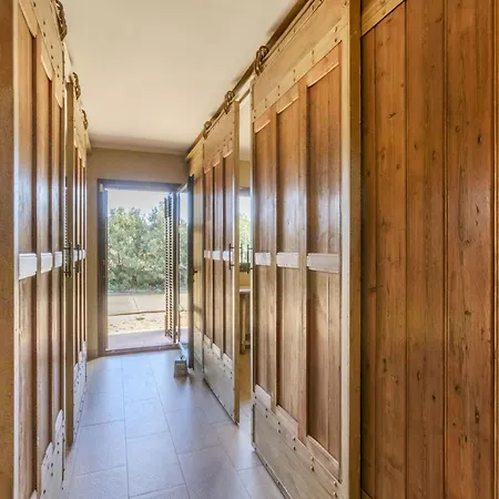 Villa Mas Oliveres By Interhome